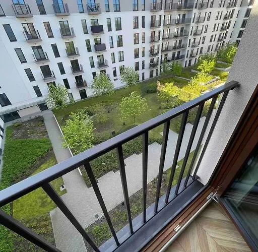 Port Praski Stylish Apartment Near Old Town